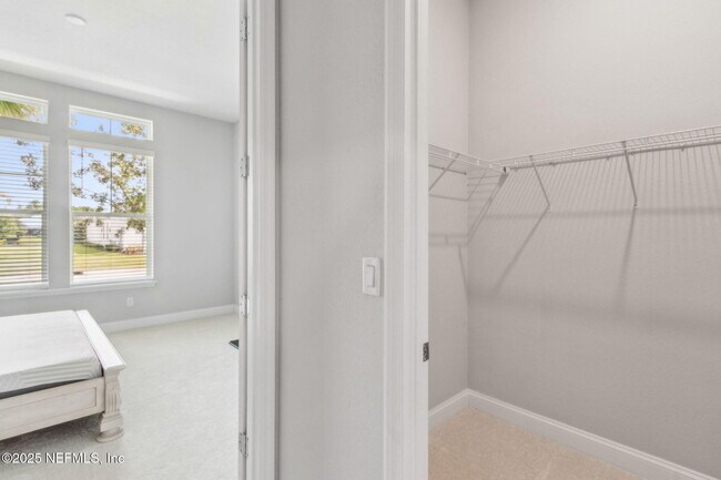 Building Photo - 84 Waterline Dr