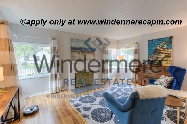 Building Photo - Charming Updated Home in Desirable Colonial Heights – Prime Location!