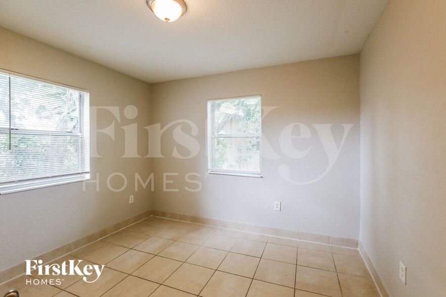 Building Photo - 1481 NW 44th St