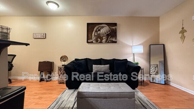 Building Photo - 30 Kings Way