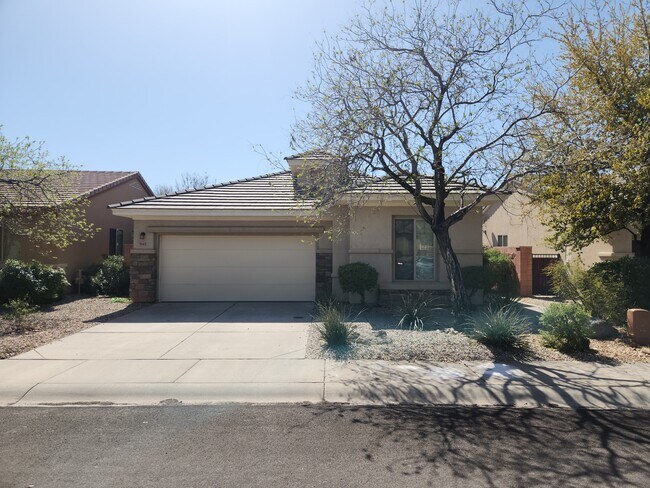 Building Photo - 945 N Slow Creek Ln