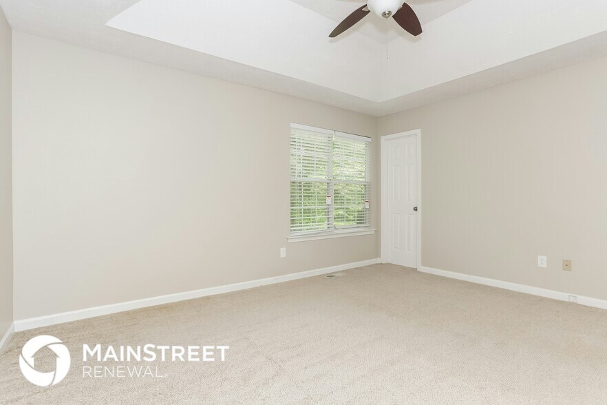 Building Photo - 101 King Alfred Ct