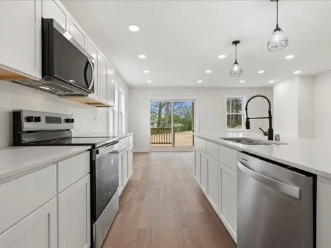 Primary Photo - 3304 W Alvina Ave
