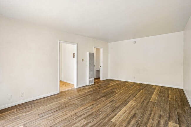 Floorplan - 3867 Potomac Ave.