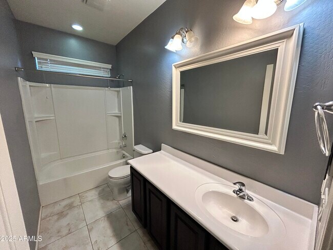 Building Photo - 9123 W Meadow Dr