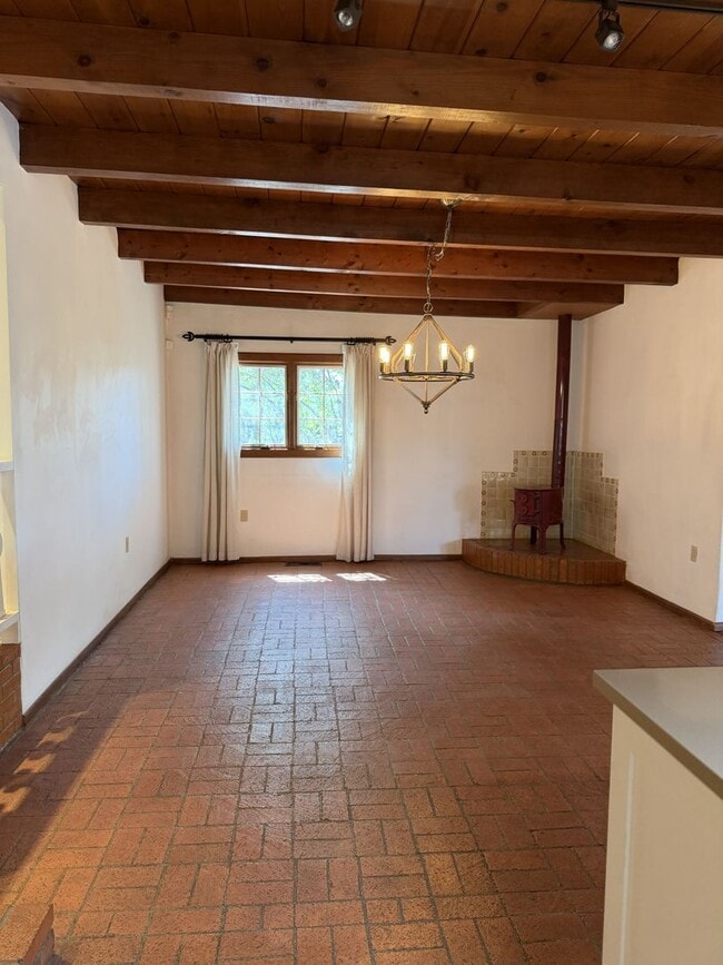 Building Photo - 641 Garcia St