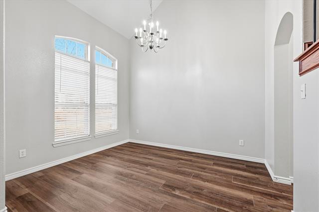 Building Photo - 2147 Hunt Club Trail