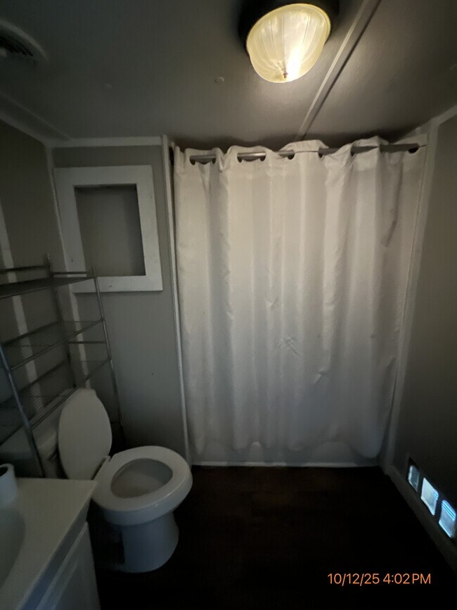 Building Photo - 1636 Old Hwy 27