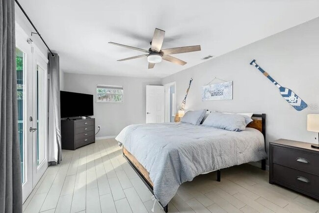 Building Photo - 2532 Constitution Blvd