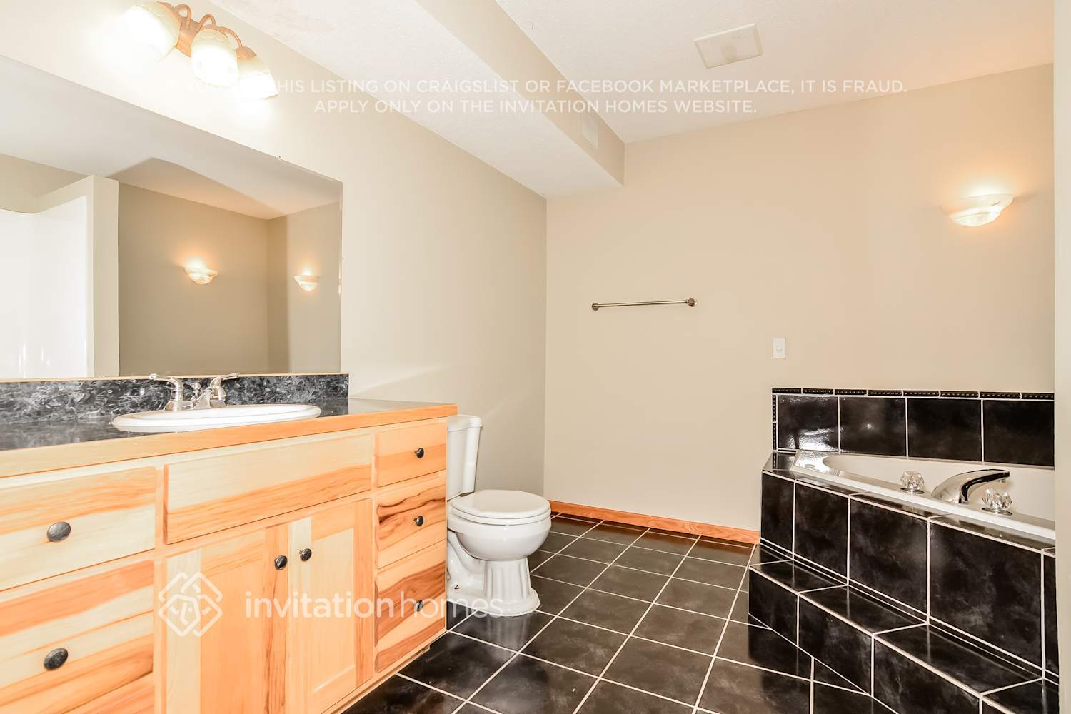 Building Photo - 2046 149th Ave NW