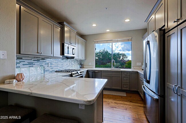 Building Photo - 6939 E Bramble Berry Ln