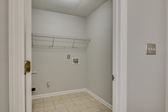 Building Photo - Columbia County ranch homes