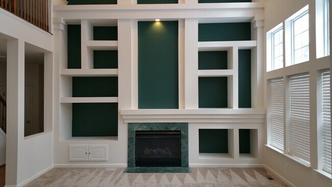 Building Photo - 5475 Wooded Way