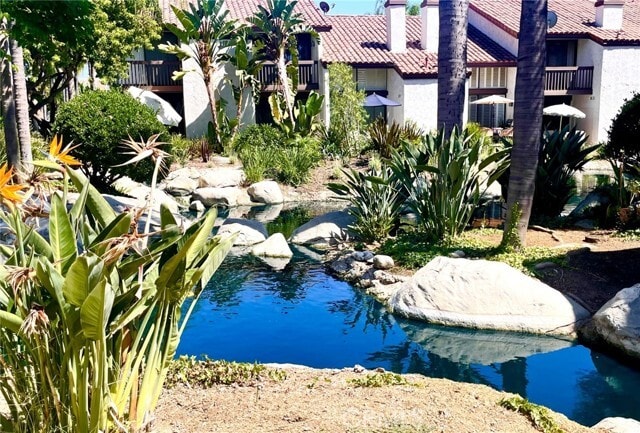 Building Photo - 308 Maui Dr