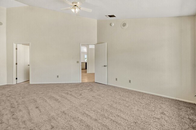 Building Photo - Pending/ Rented - Serene 3-bed 2-bath