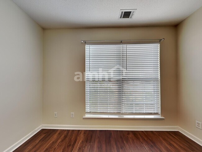 Building Photo - 230 Fontenot Dr