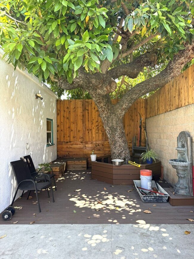 Building Photo - 479