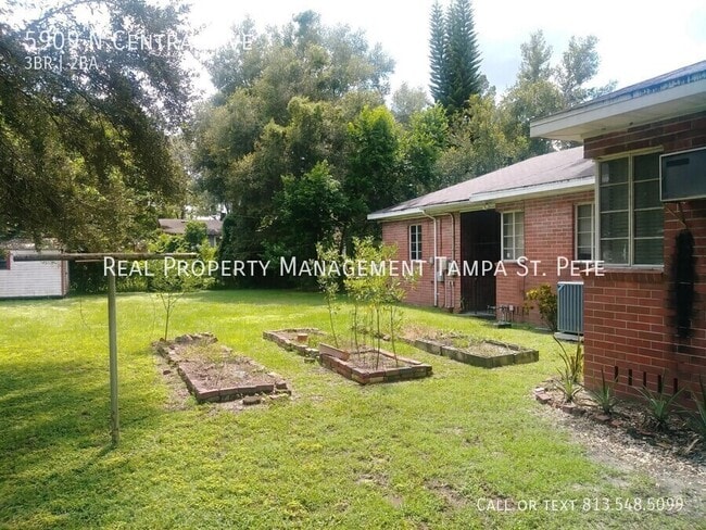 Building Photo - 5909 N Central Ave