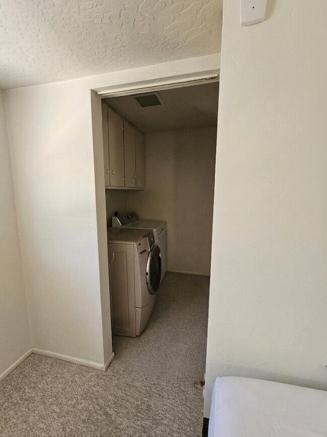 Building Photo - 6311 N 74th St