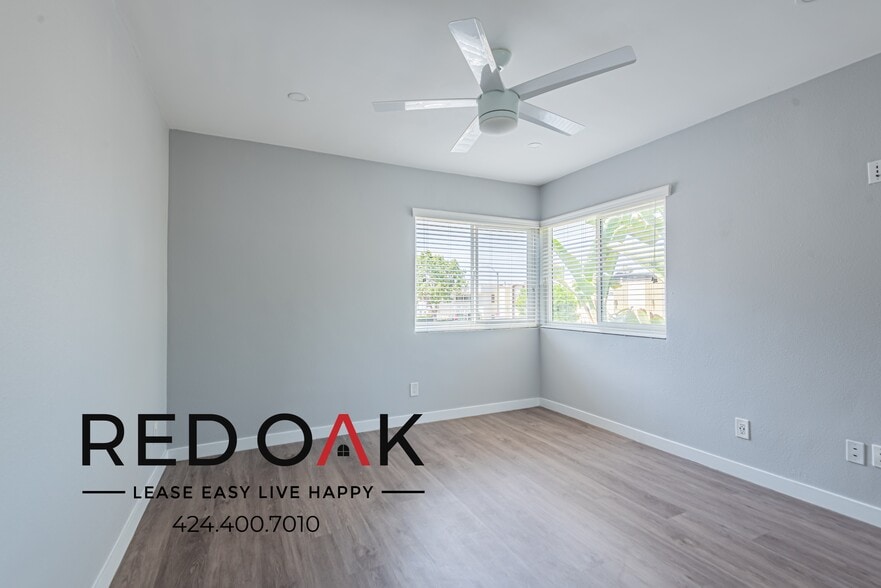 Building Photo - 1942 S Garth Ave