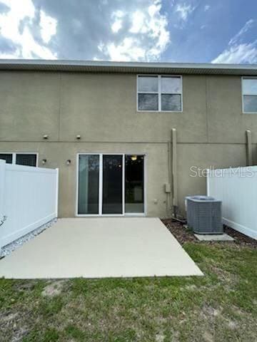 Building Photo - 6824 Holly Heath Dr