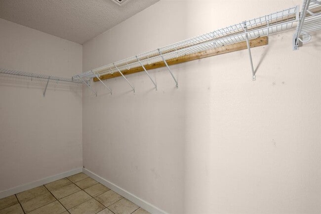 Building Photo - 185 Segovia Way