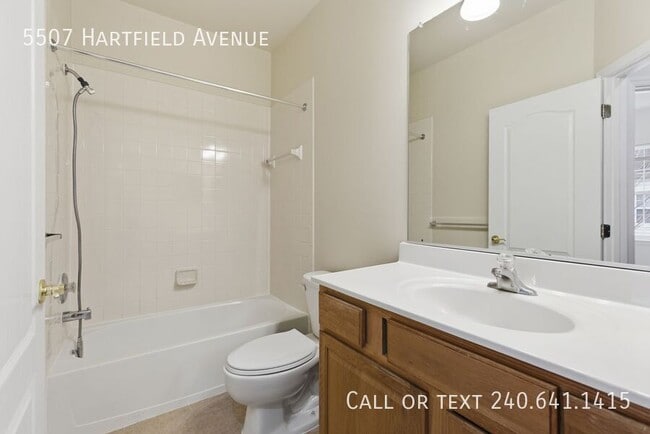 Building Photo - 5507 Hartfield Ave