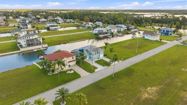 Building Photo - 4017 Triggerfish Dr