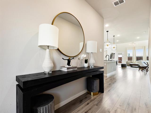 Building Photo - 138 Mandarin St