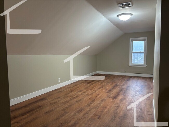 Building Photo - 24 Armington St
