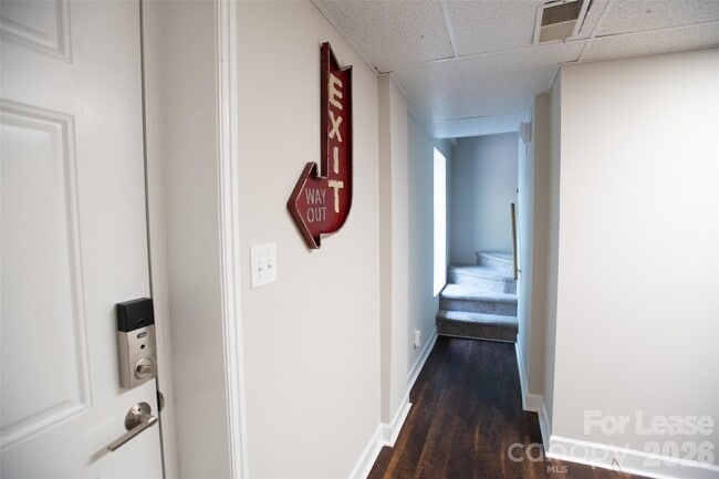 Building Photo - 9100 Nash Ave