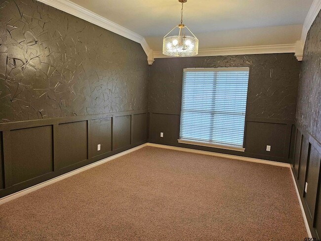 Building Photo - 9382 Gaelic Hills Dr