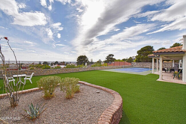 Building Photo - 508 Canyon Springs Dr