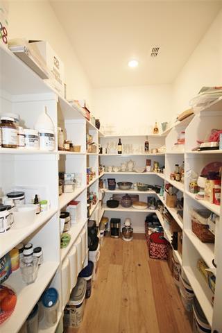 Building Photo - 217 Resting Pl Rd