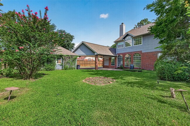 Building Photo - 2106 Avenida La Quinta St