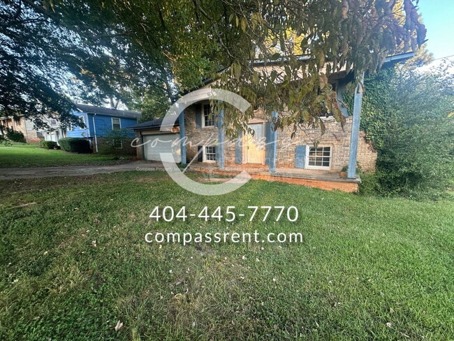 Building Photo - 3733 Millikin Ct