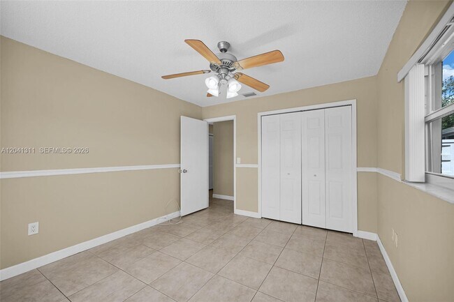 Building Photo - 4471 SW 138th Ct