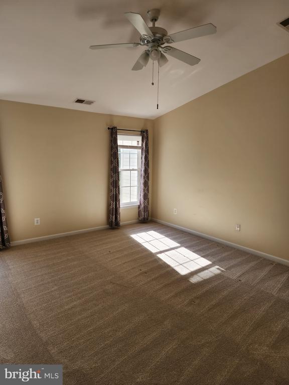 Building Photo - 119 Misty Pond Terrace