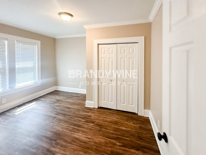 Building Photo - 1351 Jefferson Ave