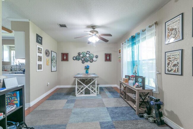 Building Photo - 2607 Beechnut Trce