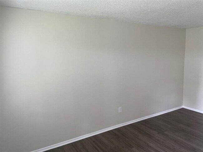 Building Photo - 2409 13th St W