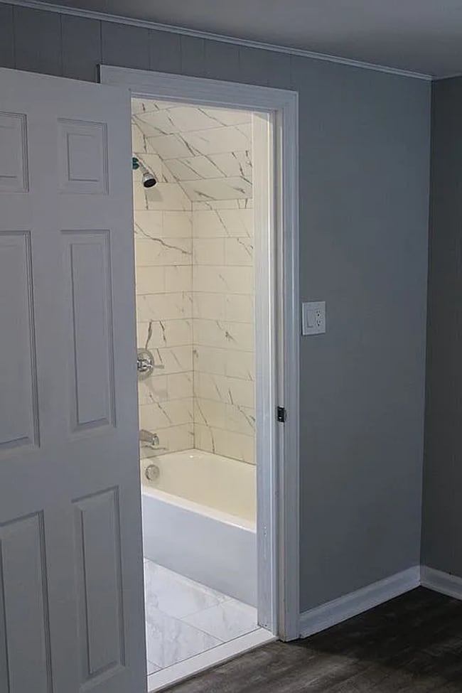 Building Photo - 35 Clark St