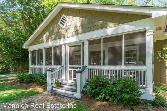 Building Photo - 3 br, 2 bath House - 104 Mershon St.