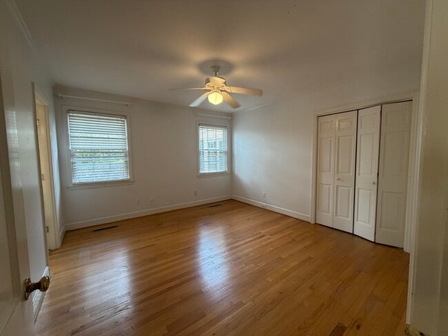 Building Photo - 115 Adams Ave