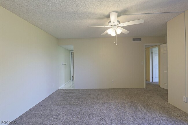 Building Photo - 12353 Woodrose Ct