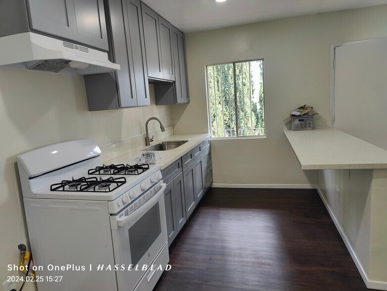 Building Photo - 2520 Malabar St