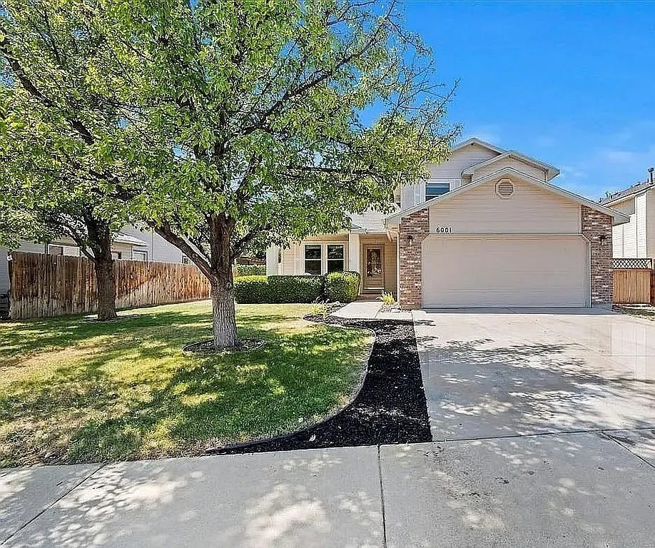 Building Photo - 6001 S Sweet Gum Way