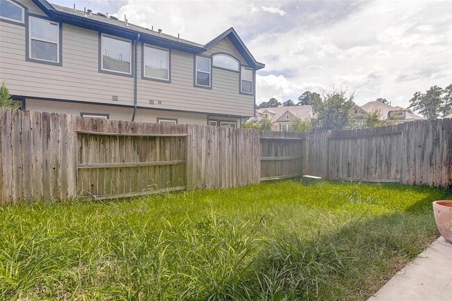 Building Photo - 16 Cheswood Manor Court