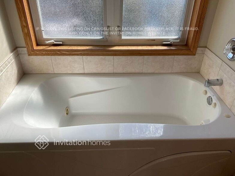 Building Photo - 3075 Bobcat Trail NW