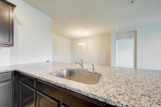 Building Photo - 125 Jubilee Dr